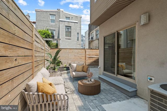 618 N AMERICAN ST, Philadelphia, PA 19123