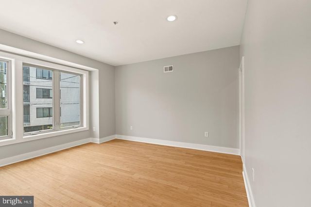 618 N AMERICAN ST, Philadelphia, PA 19123