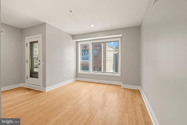 618 N AMERICAN ST, Philadelphia, PA 19123