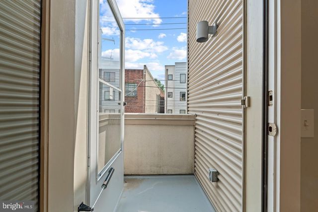 618 N AMERICAN ST, Philadelphia, PA 19123