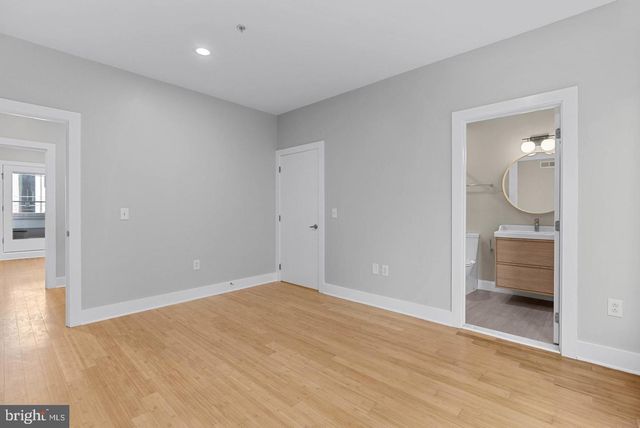 618 N AMERICAN ST, Philadelphia, PA 19123