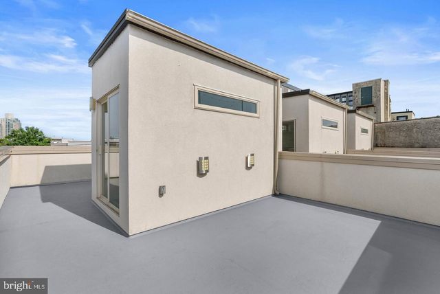 618 N AMERICAN ST, Philadelphia, PA 19123