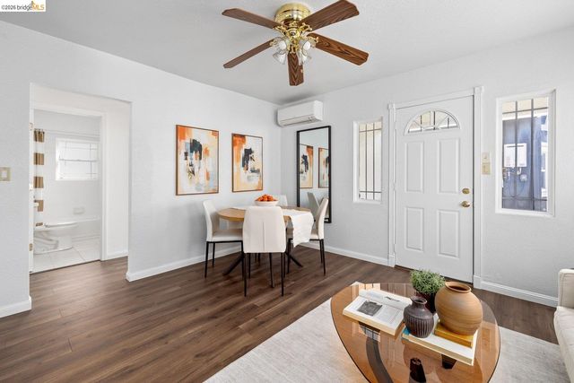 1082 16th St, Oakland, CA 94607