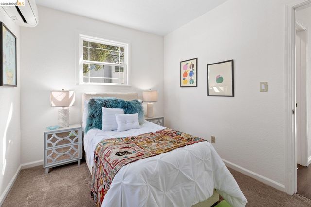 1082 16th St, Oakland, CA 94607