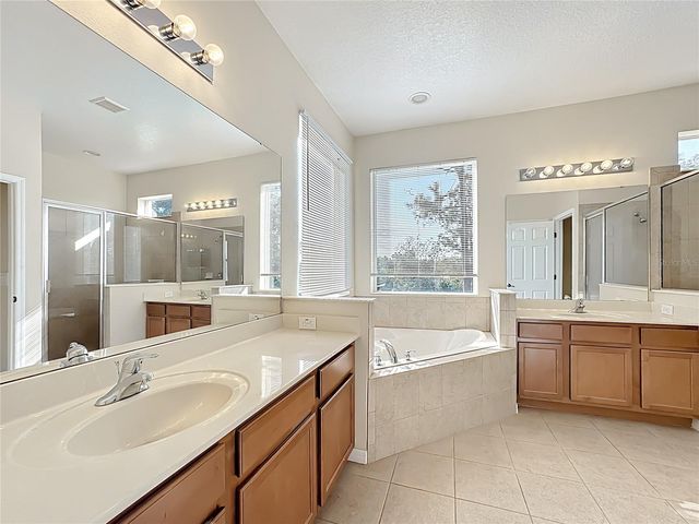 9157 LEELAND ARCHER BOULEVARD, Orlando, FL 32836