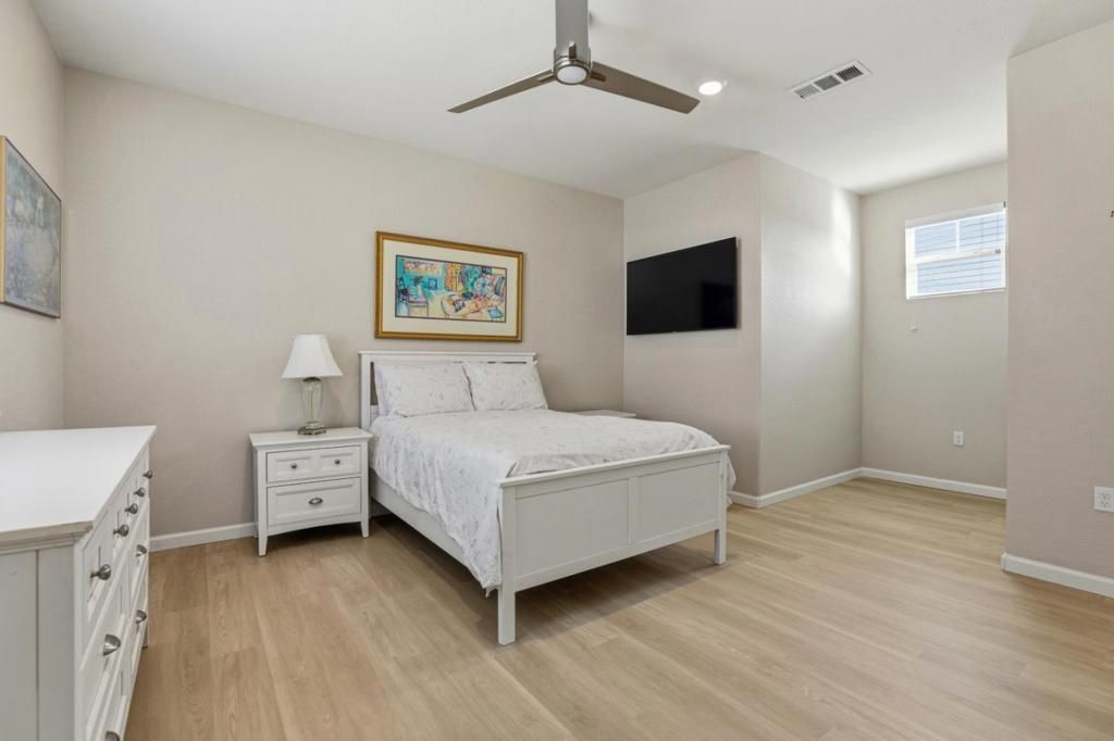 Image 19 of property listing at 6385 Paysar Lane, Gilroy, CA 95020