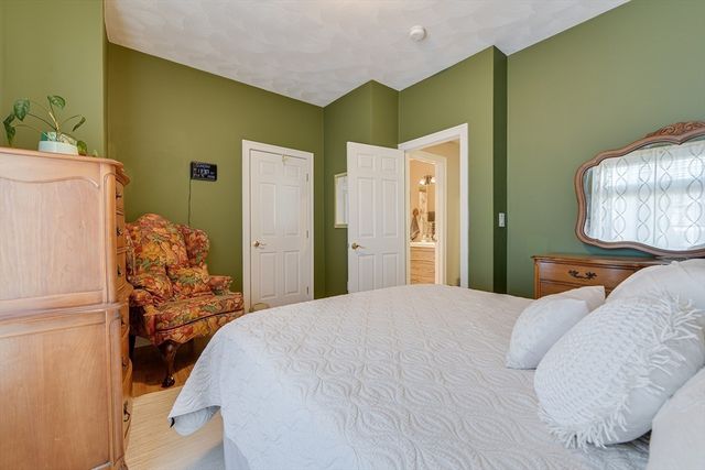 557 Salem St 3, Malden, MA 02148