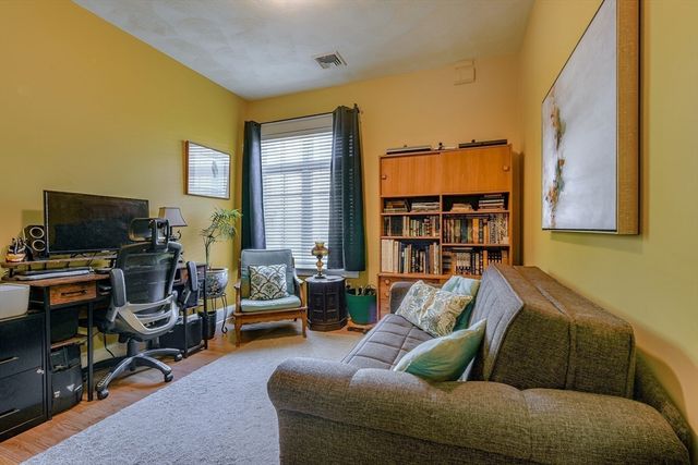 557 Salem St 3, Malden, MA 02148