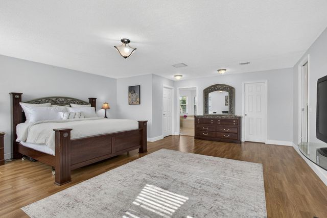 123 Fernwood Crescent, Royal Palm Beach, FL 33411