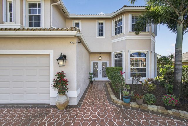 123 Fernwood Crescent, Royal Palm Beach, FL 33411