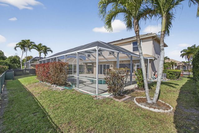 123 Fernwood Crescent, Royal Palm Beach, FL 33411