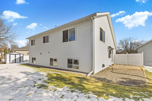 810 Popplewood Court, Waite Park, MN 56387