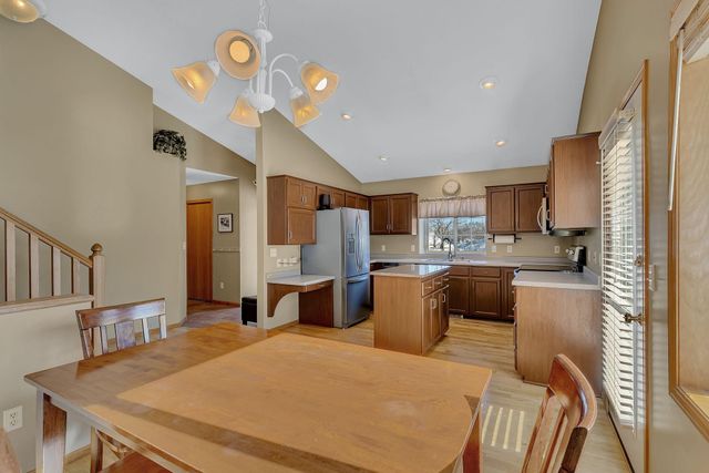 810 Popplewood Court, Waite Park, MN 56387