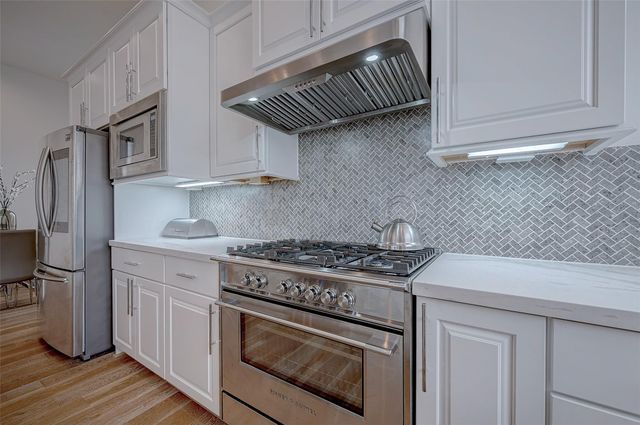 2414 Canal Street A, Houston, TX 77003