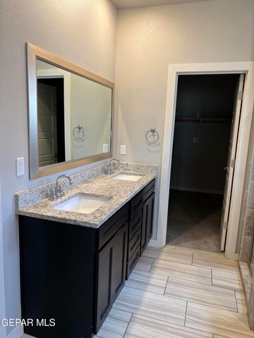11571 Leonor Duran Street, Socorro, TX 79927