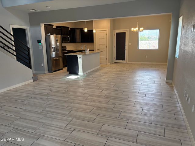 11571 Leonor Duran Street, Socorro, TX 79927