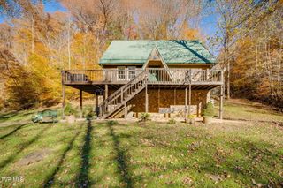 1370 Hickory Cove Road, Rogersville, TN 37857