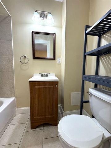 24 Weld Hill St. 2, Boston, MA 02130