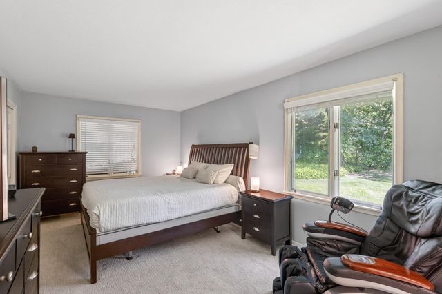 4730 Fairhills Road E, Minnetonka, MN 55345