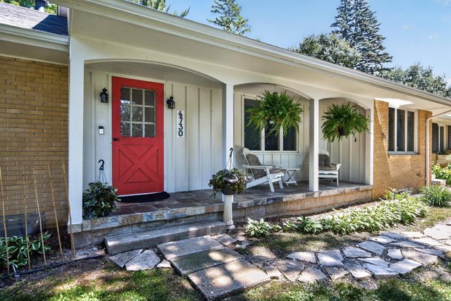 4730 Fairhills Road E, Minnetonka, MN 55345