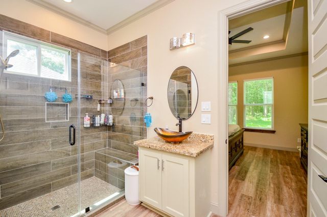 12987 Highway 105, Cleveland, TX 77327