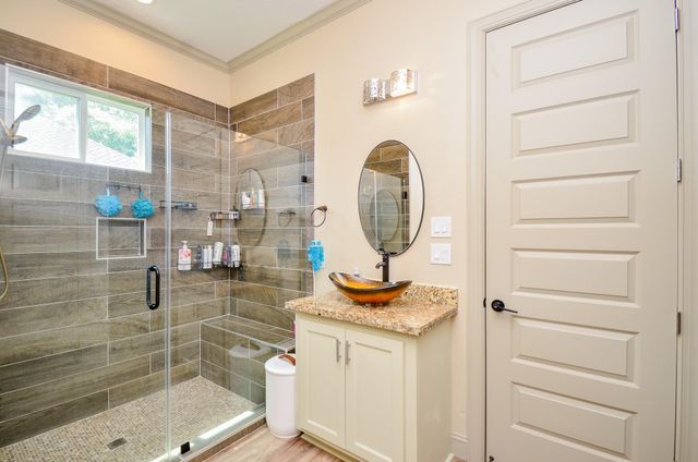 12987 Highway 105, Cleveland, TX 77327