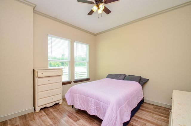 12987 Highway 105, Cleveland, TX 77327