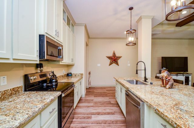 12987 Highway 105, Cleveland, TX 77327