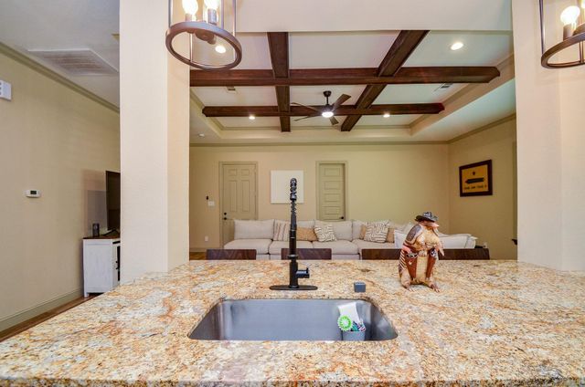 12987 Highway 105, Cleveland, TX 77327