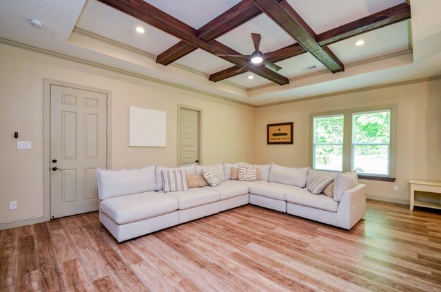 12987 Highway 105, Cleveland, TX 77327