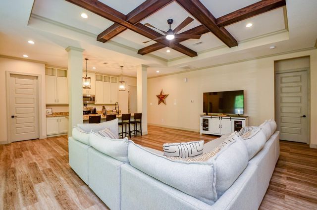 12987 Highway 105, Cleveland, TX 77327