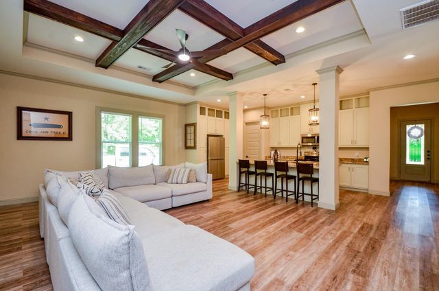 12987 Highway 105, Cleveland, TX 77327