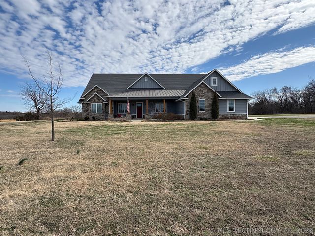 2323 N Oak Grove Road, Drumright, OK 74030
