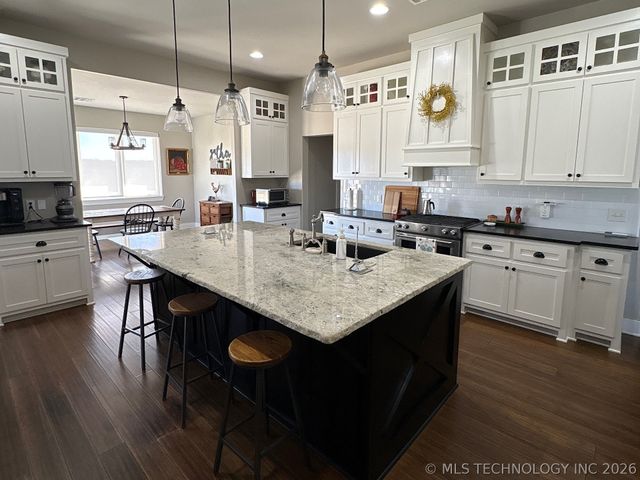 2323 N Oak Grove Road, Drumright, OK 74030