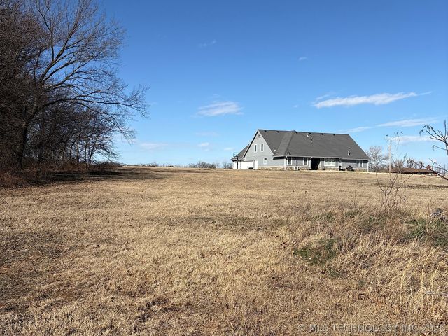 2323 N Oak Grove Road, Drumright, OK 74030