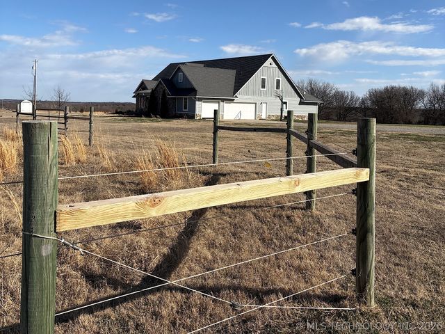 2323 N Oak Grove Road, Drumright, OK 74030