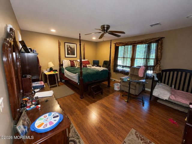 613 Branch Drive, Toms River, NJ 08755