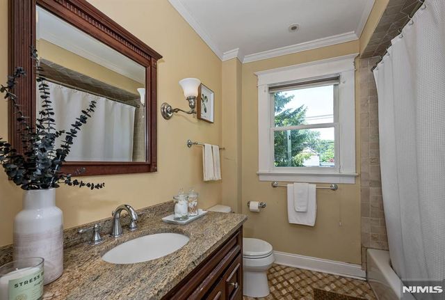 50 E Grand Avenue, Montvale, NJ 07645