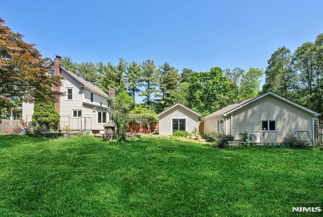 50 E Grand Avenue, Montvale, NJ 07645