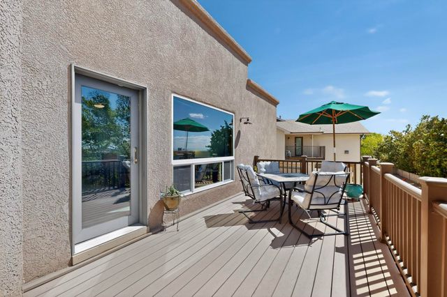 1109 Daskalos Drive NE, Albuquerque, NM 87123