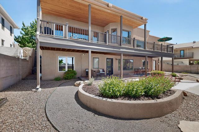 1109 Daskalos Drive NE, Albuquerque, NM 87123