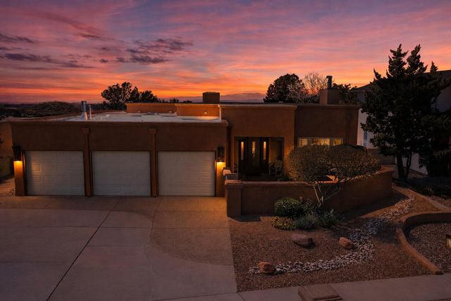 1109 Daskalos Drive NE, Albuquerque, NM 87123
