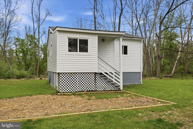 216 CEDAR RIVER LN, Augusta, WV 26704