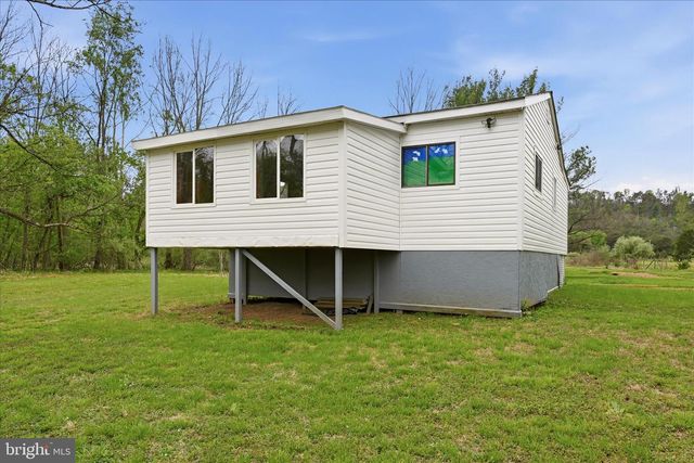 216 CEDAR RIVER LN, Augusta, WV 26704
