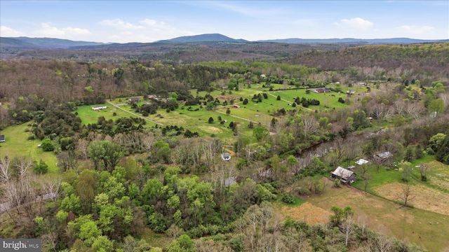 216 CEDAR RIVER LN, Augusta, WV 26704