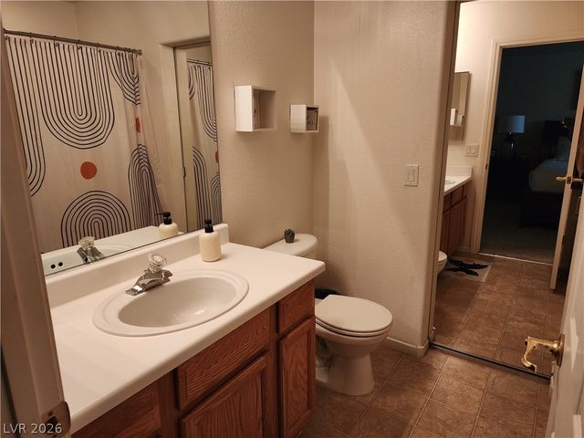 10457 Beautiful Fruit Street, Las Vegas, NV 89183