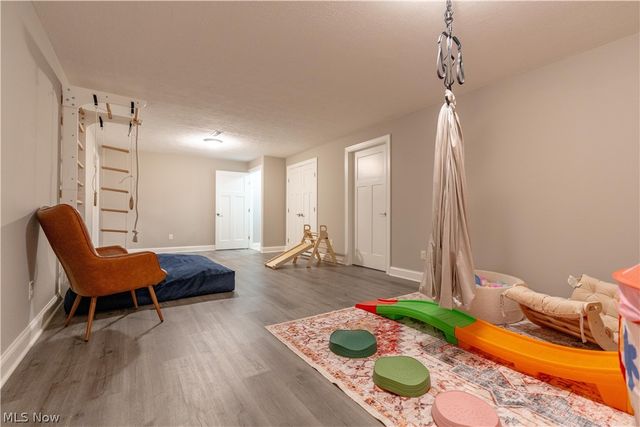 3693 Stratavon Street NW, North Canton, OH 44720
