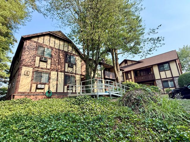 125 Warner Hill Road 72, Stratford, CT 06614