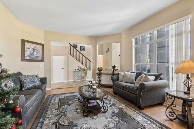 15911 MUIRFIELD DRIVE, Odessa, FL 33556