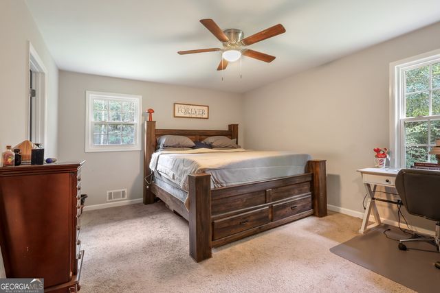 3966 W McIntosh Road, Griffin, GA 30223